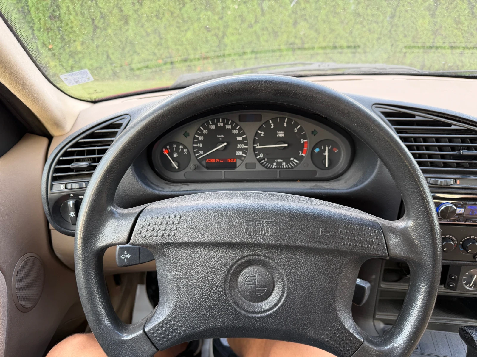 BMW 316 i 102k.* Автоматик* Клима* Люк* Подгрев* Ел.стъкла, снимка 16 - Автомобили и джипове - 55952162