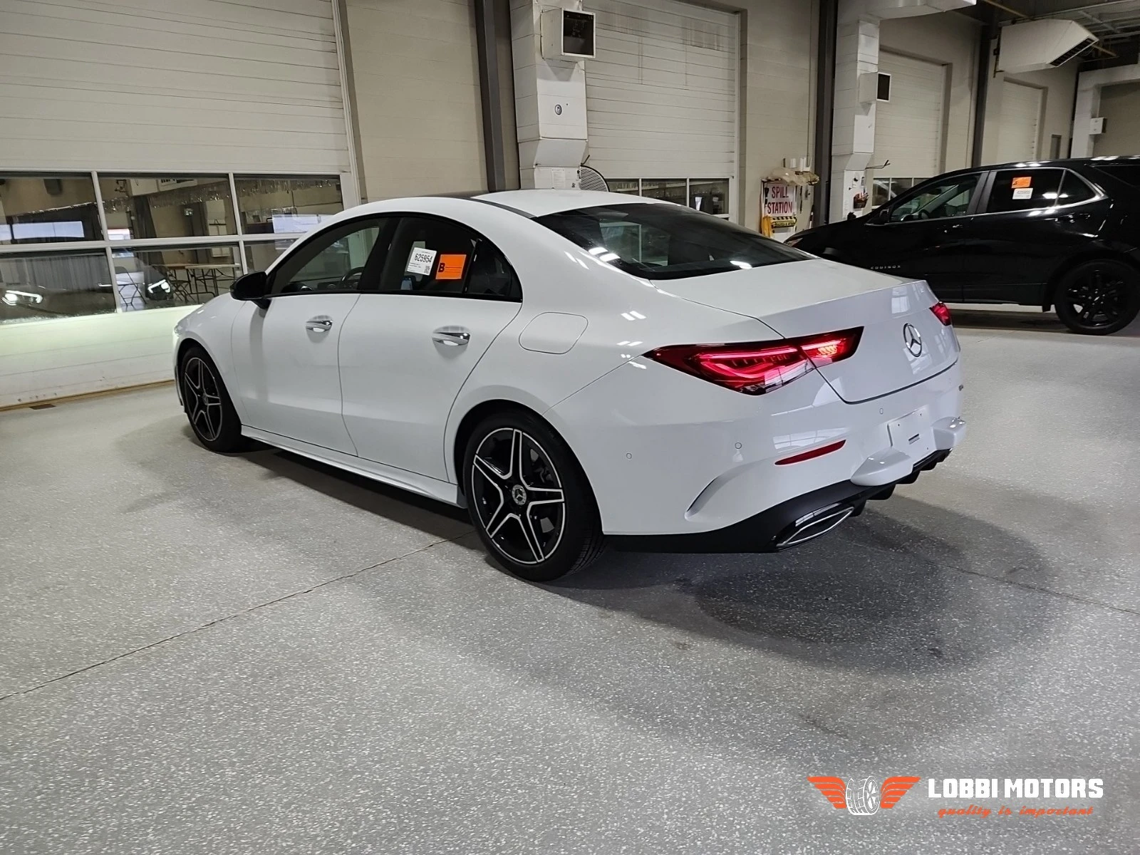 Mercedes-Benz CLA, снимка 4 - Автомобили и джипове - 56069624