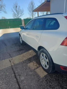 Volvo XC60 - 8000 € / 15646.64 лв. - 59578645 3
