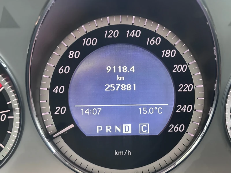 Mercedes-Benz GLK 350 sport, снимка 5 - Автомобили и джипове - 52490766