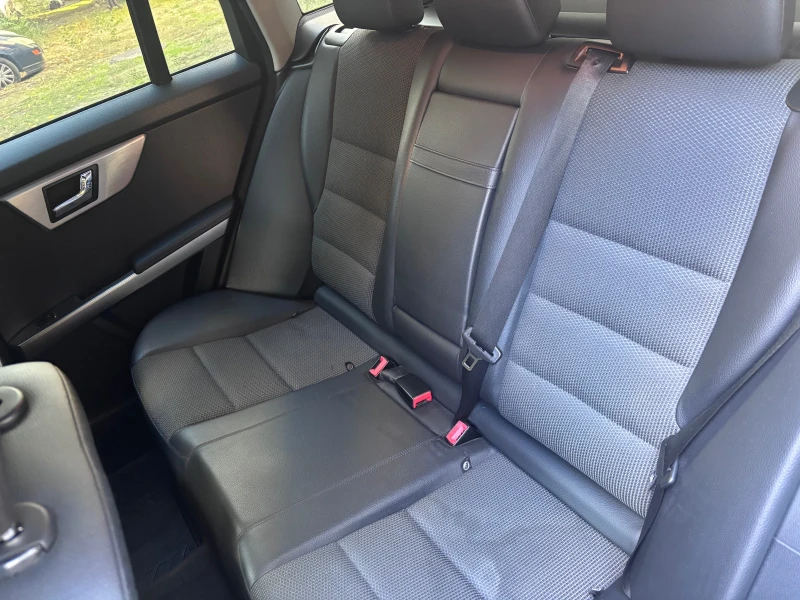 Mercedes-Benz GLK 350 sport, снимка 7 - Автомобили и джипове - 52490766