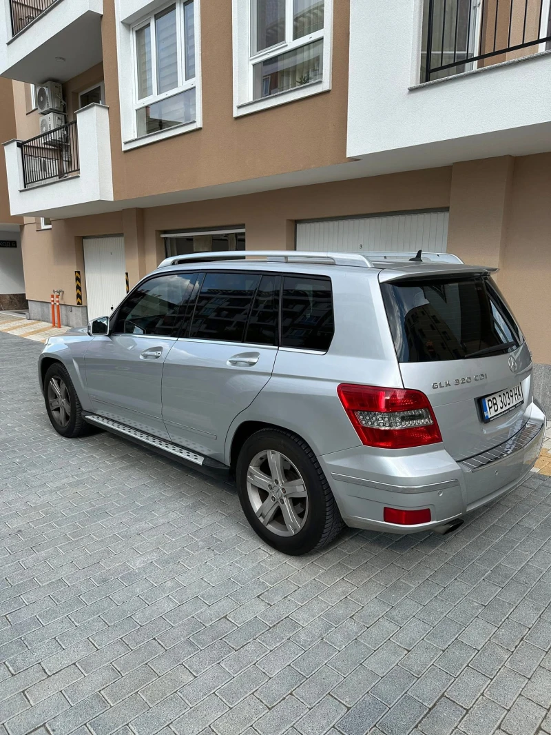 Mercedes-Benz GLK 350 sport, снимка 2 - Автомобили и джипове - 52490766