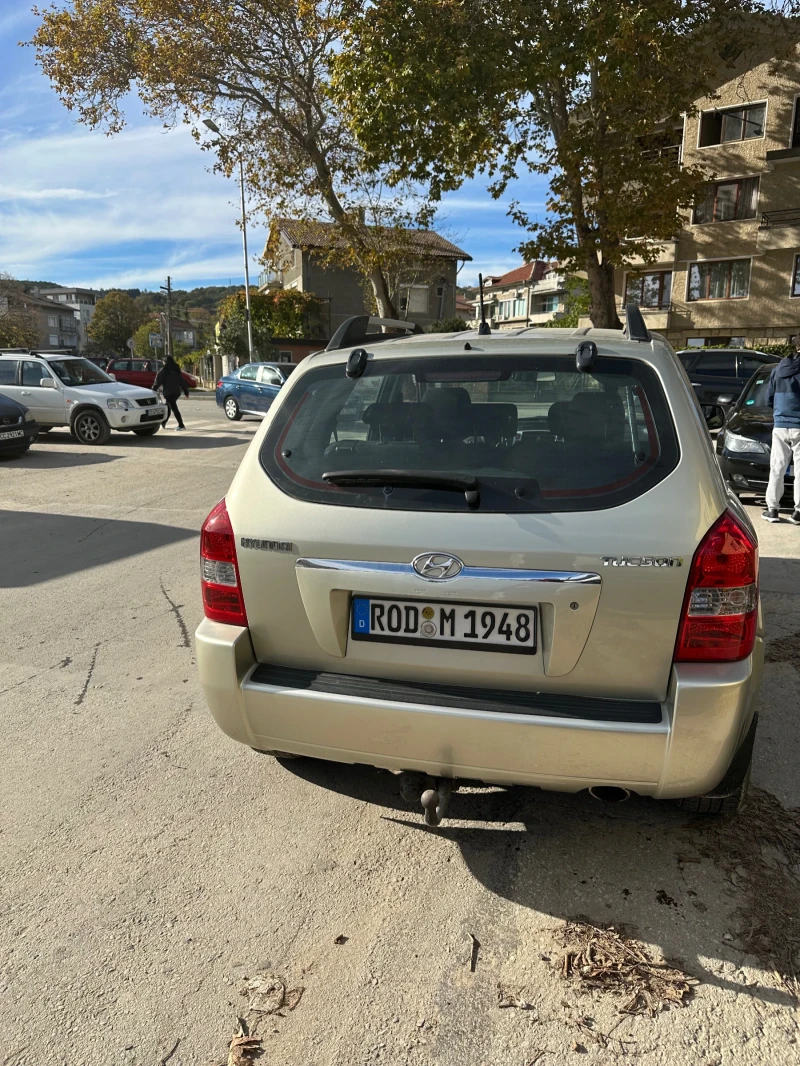Hyundai Tucson, снимка 3 - Автомобили и джипове - 52179634