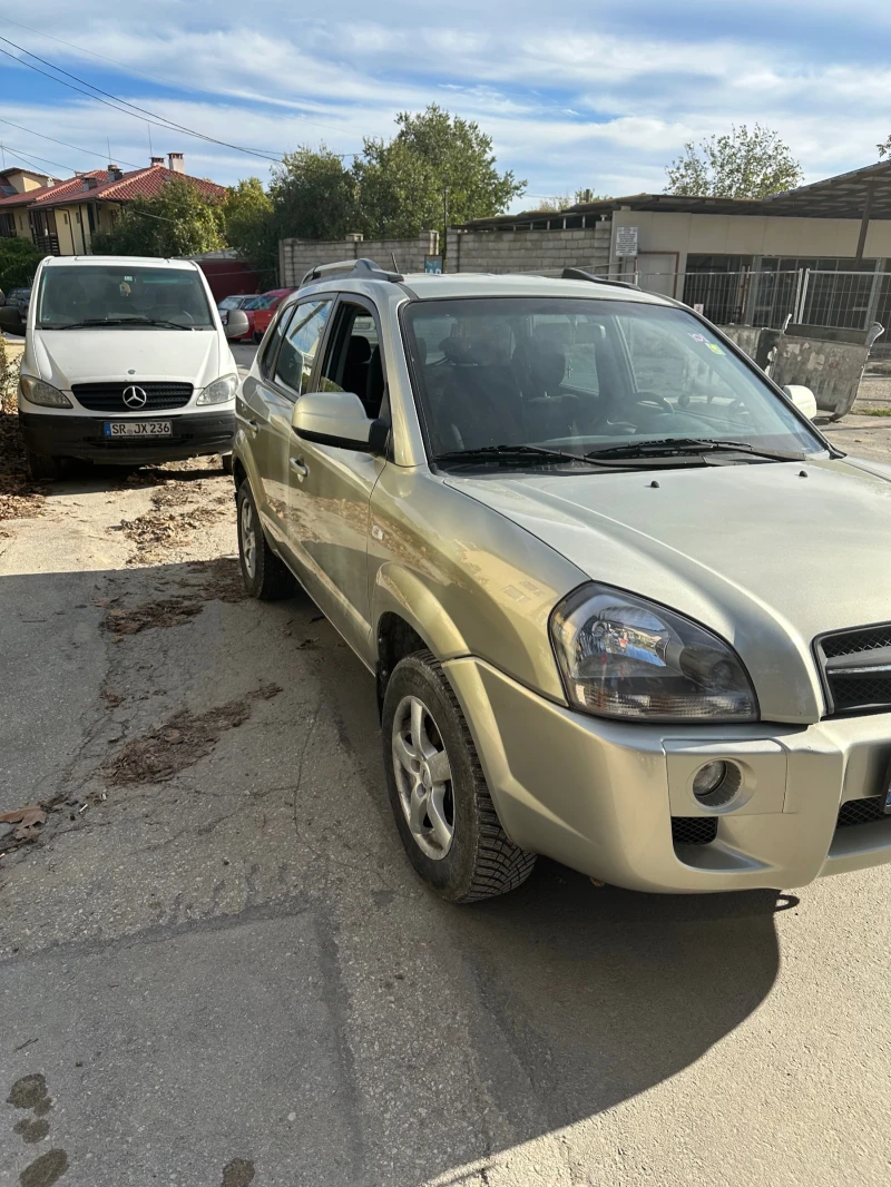 Hyundai Tucson, снимка 5 - Автомобили и джипове - 52179634