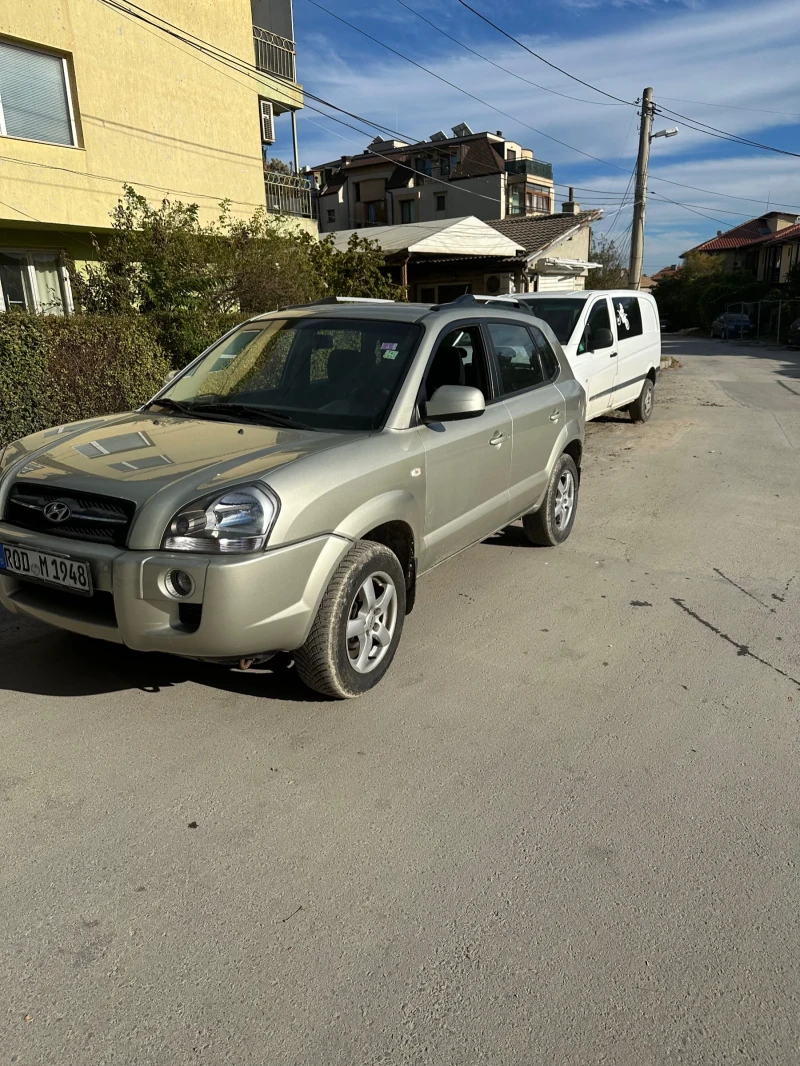 Hyundai Tucson, снимка 6 - Автомобили и джипове - 52179634