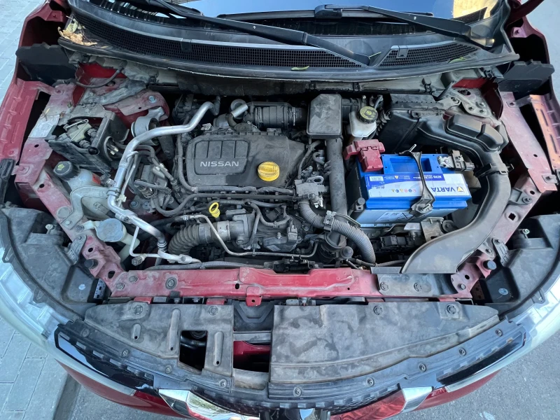 Nissan Qashqai, снимка 10 - Автомобили и джипове - 52623871