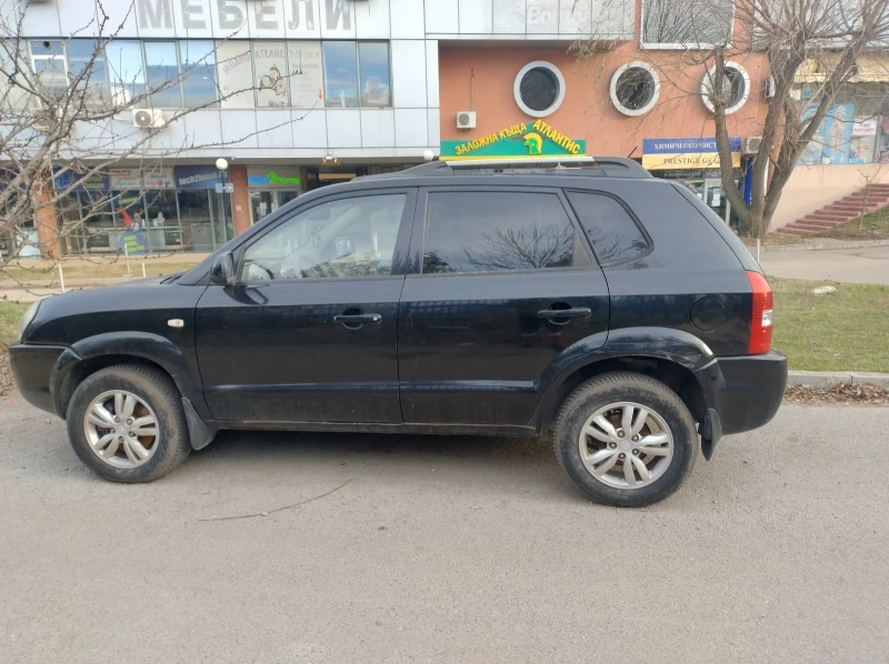 Hyundai Tucson, снимка 5 - Автомобили и джипове - 53043464