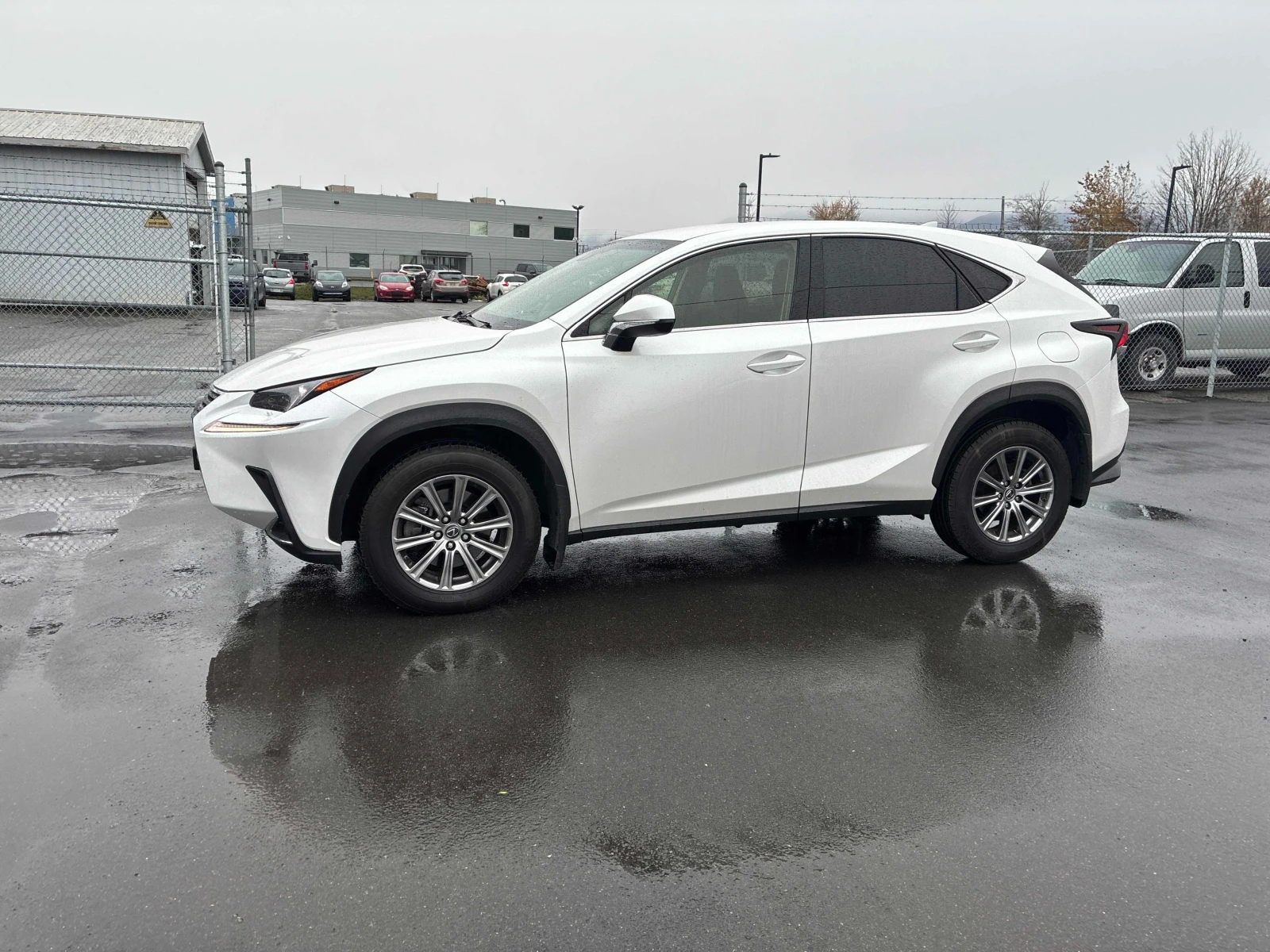Lexus NX 300 * CARFAX *    | Mobile.bg   2