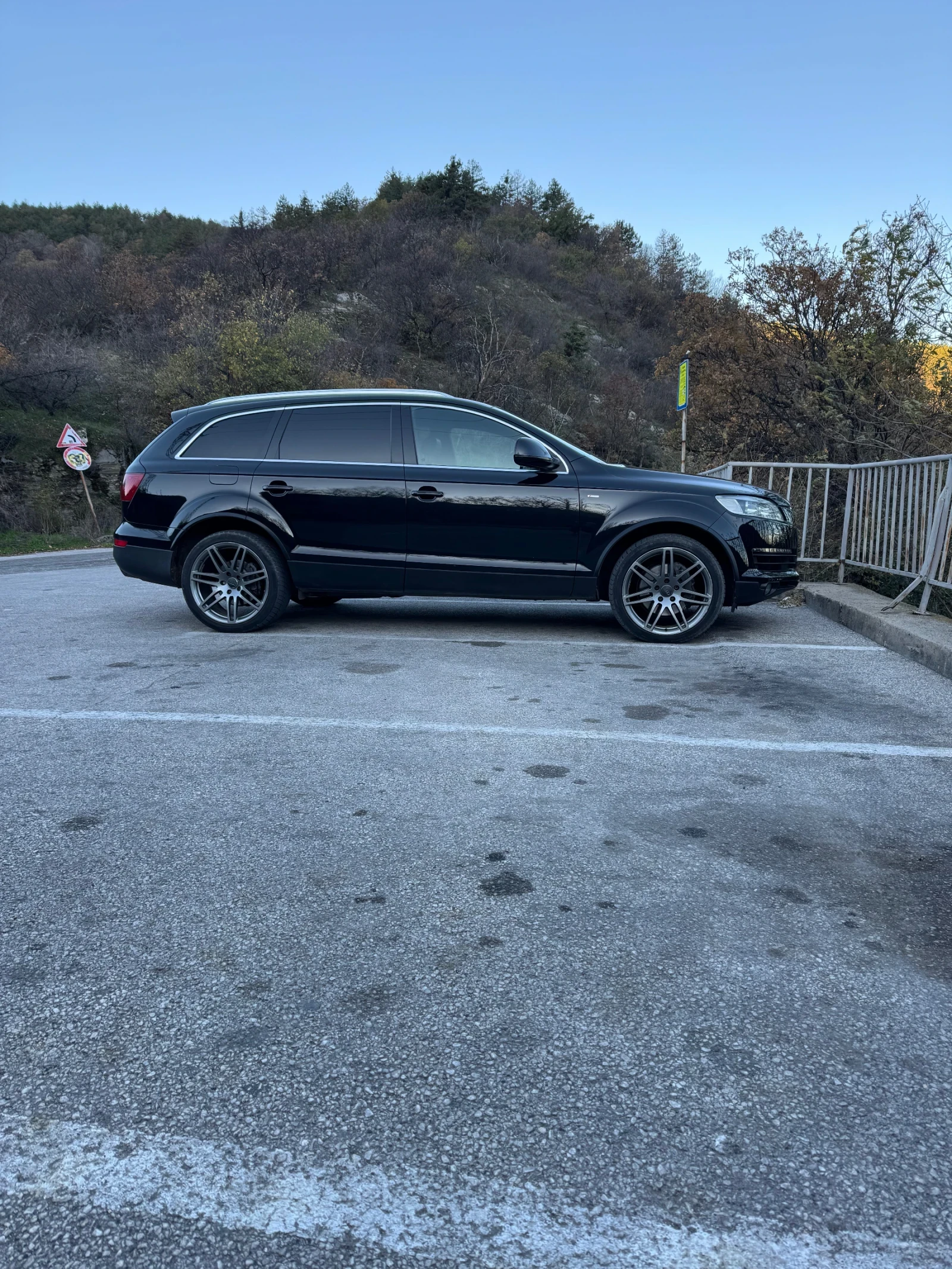 Audi Q7 3.0 TDi  S Line - изображение 4