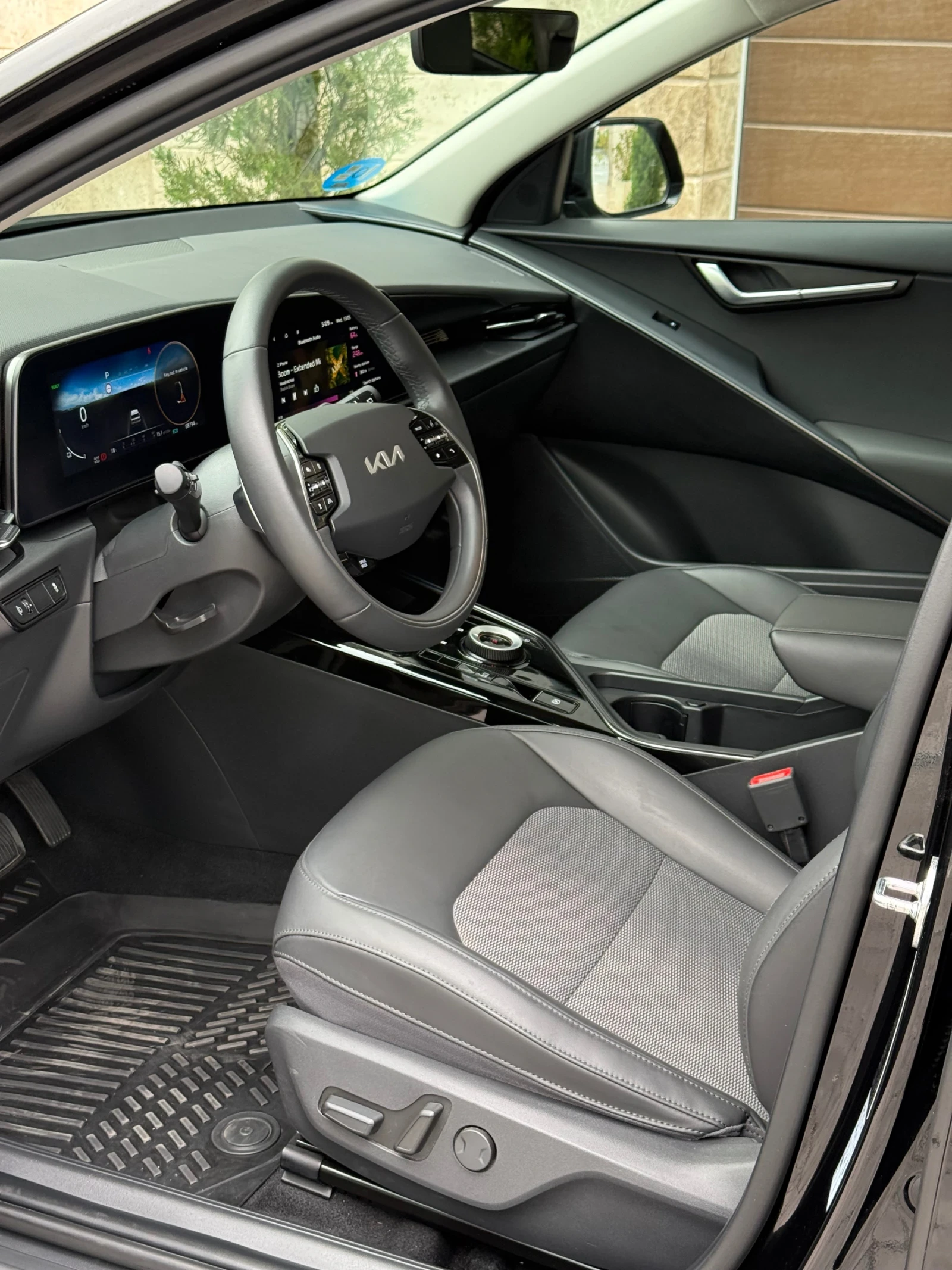 Kia Niro 65KWH/DRIVE/KEYLESS/MERIDIAN/AMBIENT/�������� | Mobile.bg � ����������� 7