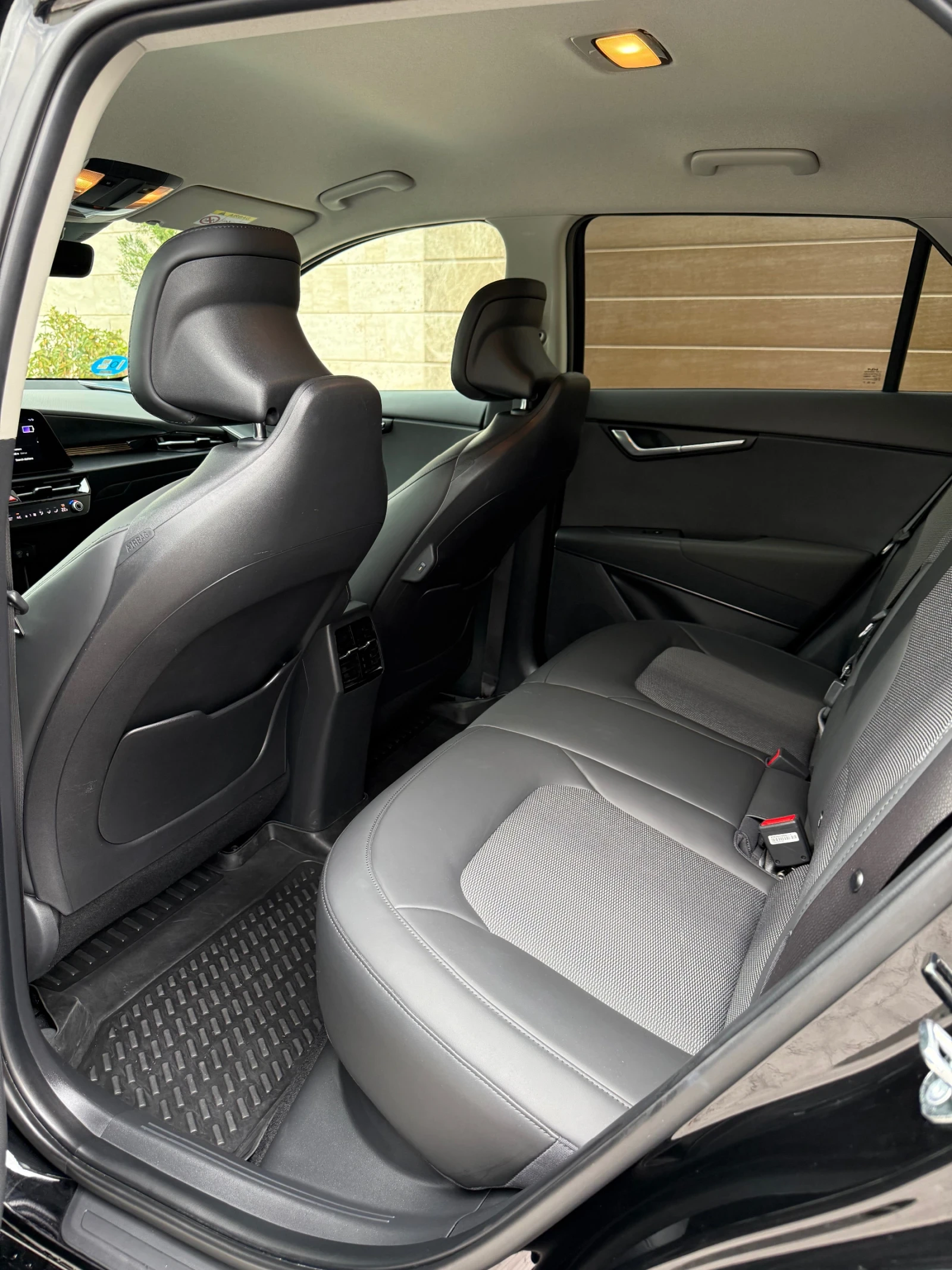 Kia Niro 65KWH/DRIVE/KEYLESS/MERIDIAN/AMBIENT/�������� | Mobile.bg � ����������� 13