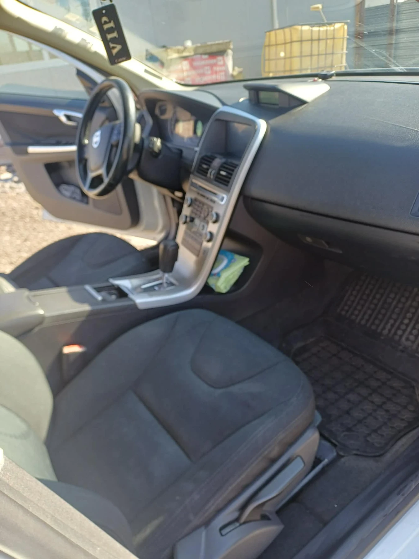 Volvo XC60, снимка 9 - Автомобили и джипове - 54260748