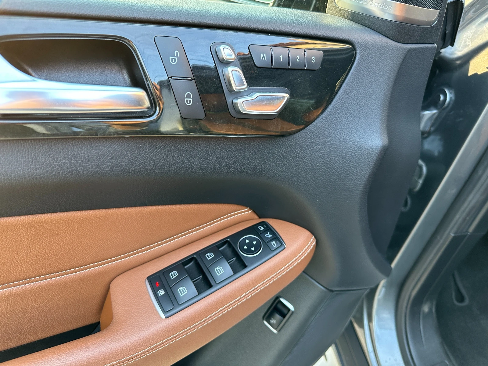 Mercedes-Benz GLE 43 AMG, снимка 9 - Автомобили и джипове - 55002900