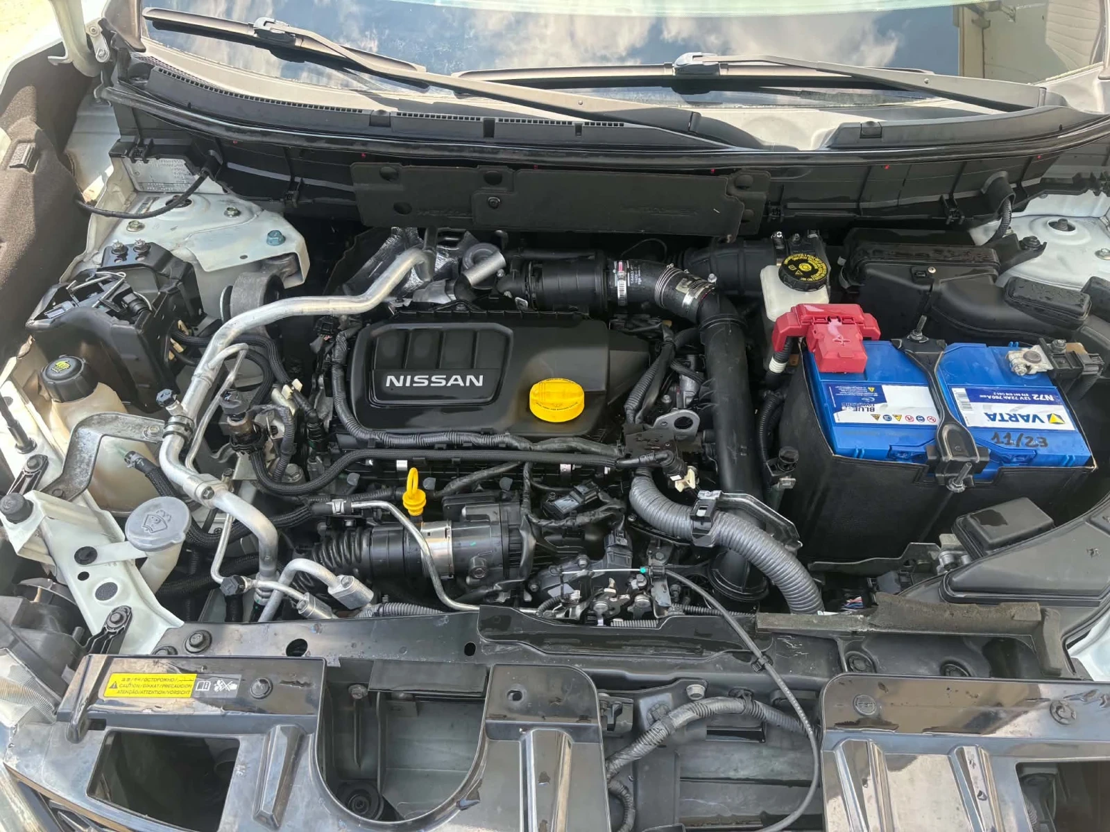 Nissan X-trail 1.6dci 131к.с* Navi-360* Бяла Перла* Камера* , снимка 16 - Автомобили и джипове - 55171142