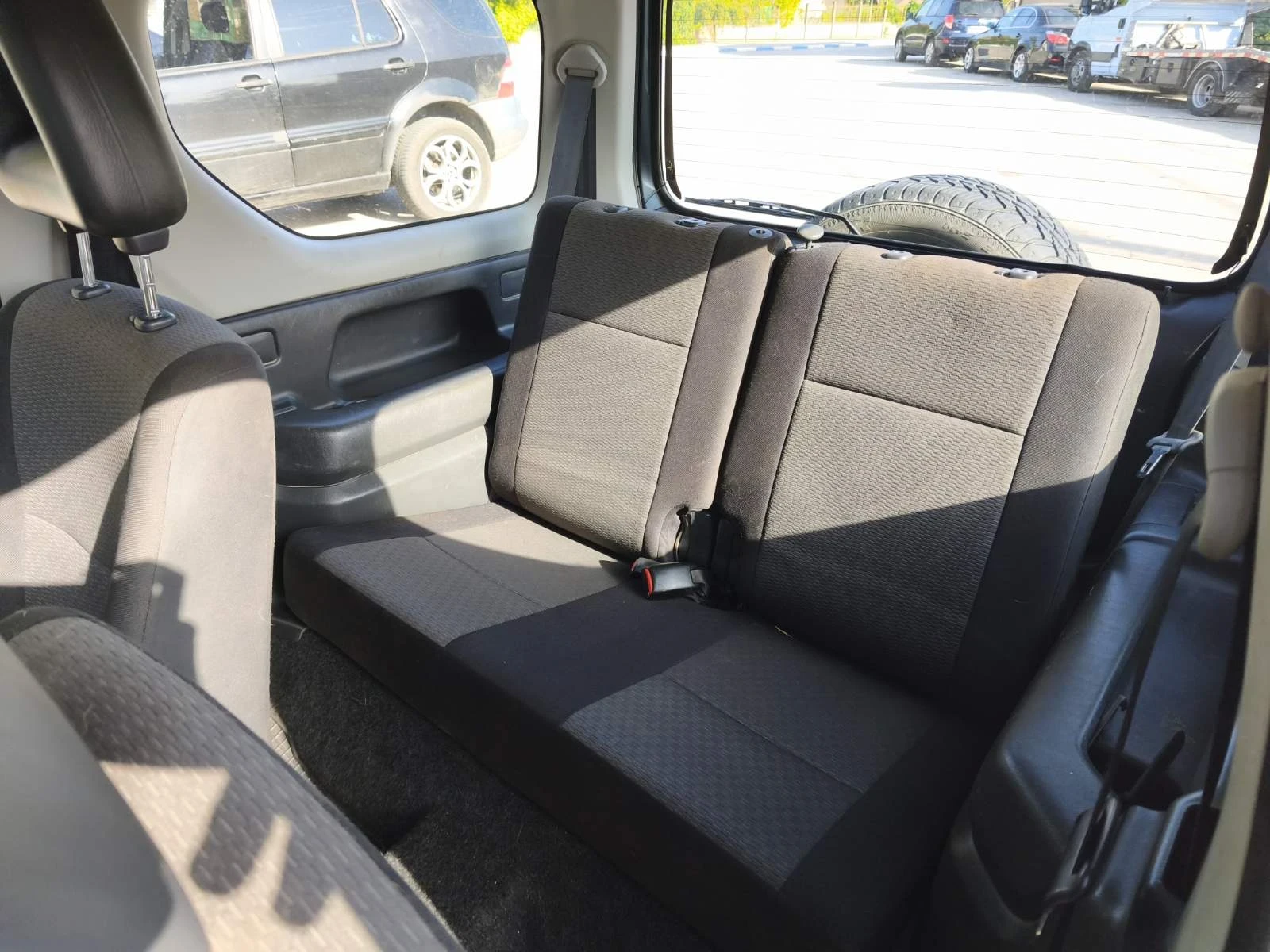 Suzuki Jimny 1.5 90 ks, снимка 7 - Автомобили и джипове - 55877922