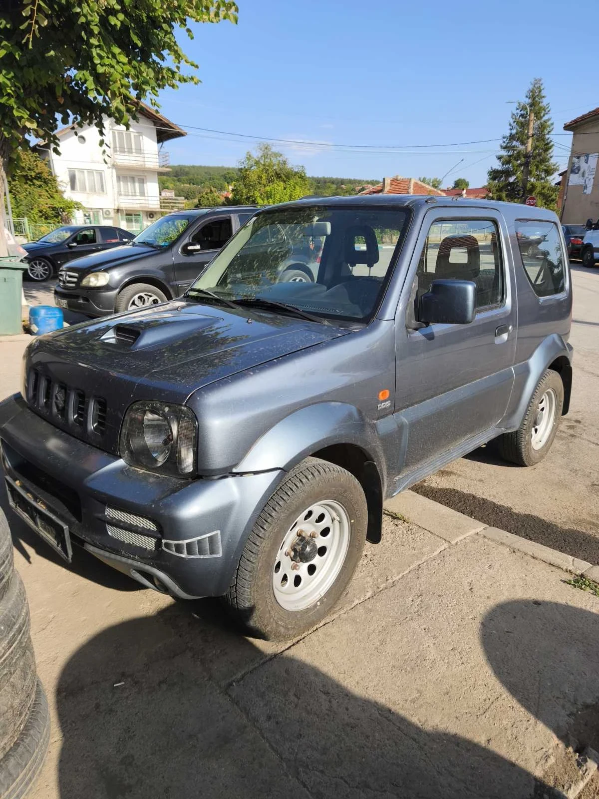 Suzuki Jimny 1.5 90 ks