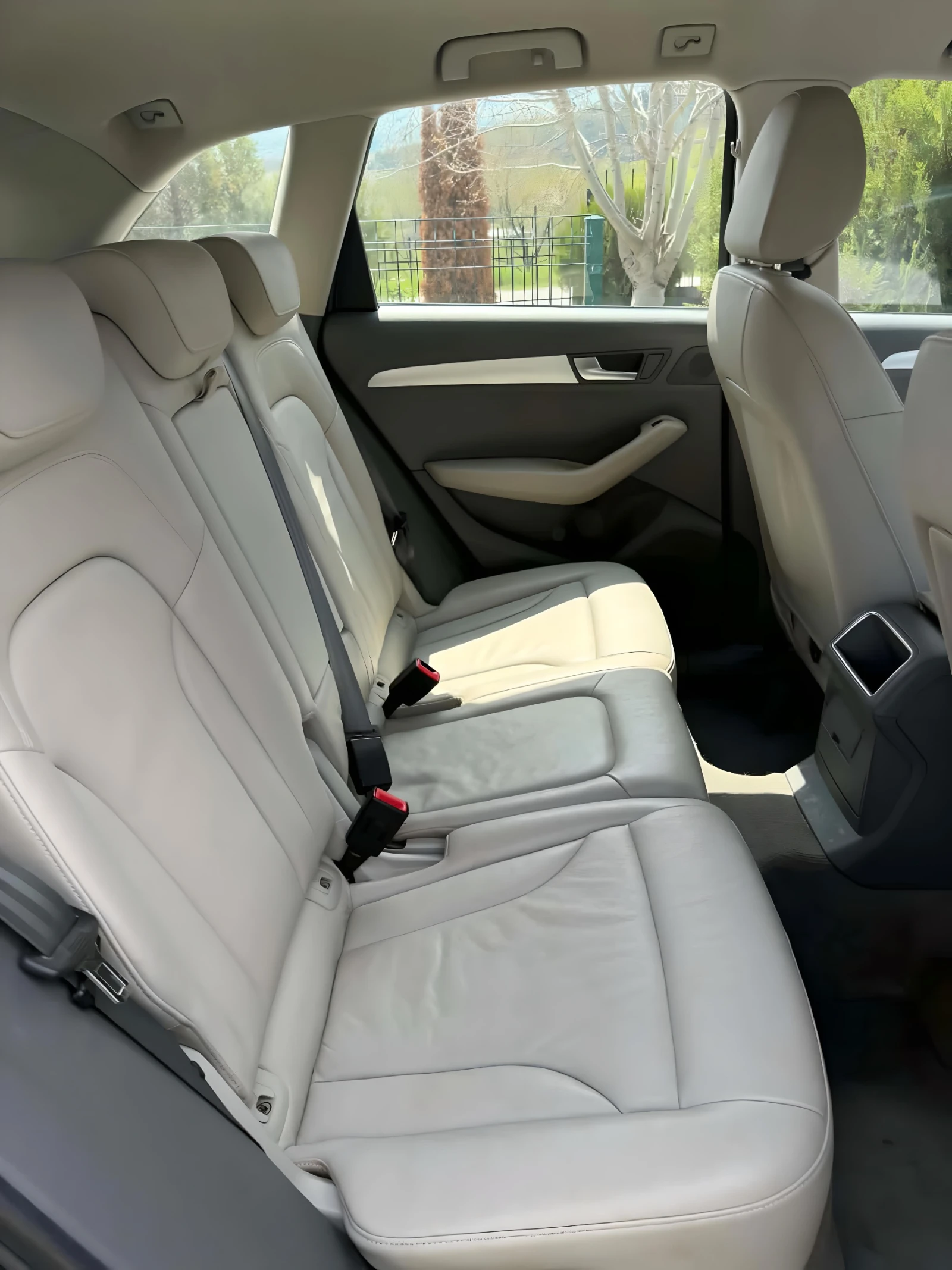 Audi Q5, снимка 4 - Автомобили и джипове - 55904079