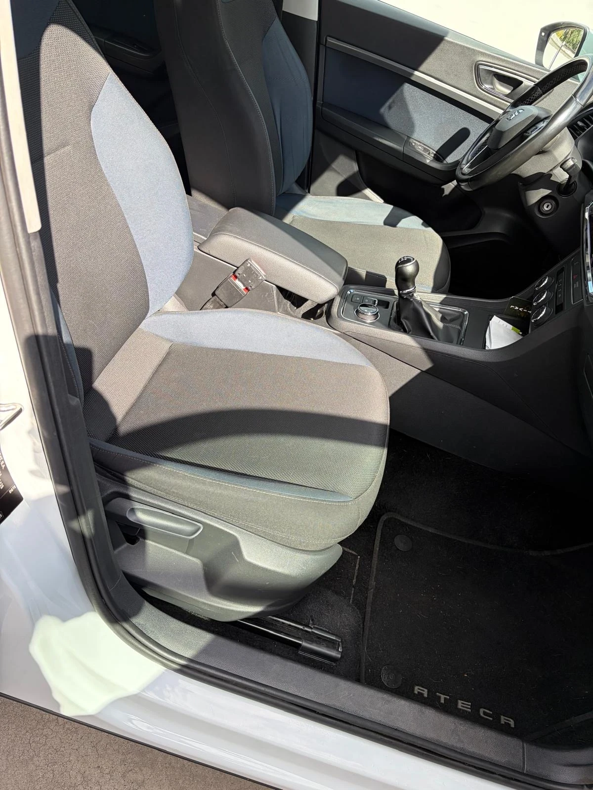 Seat Ateca, снимка 11 - Автомобили и джипове - 56239413