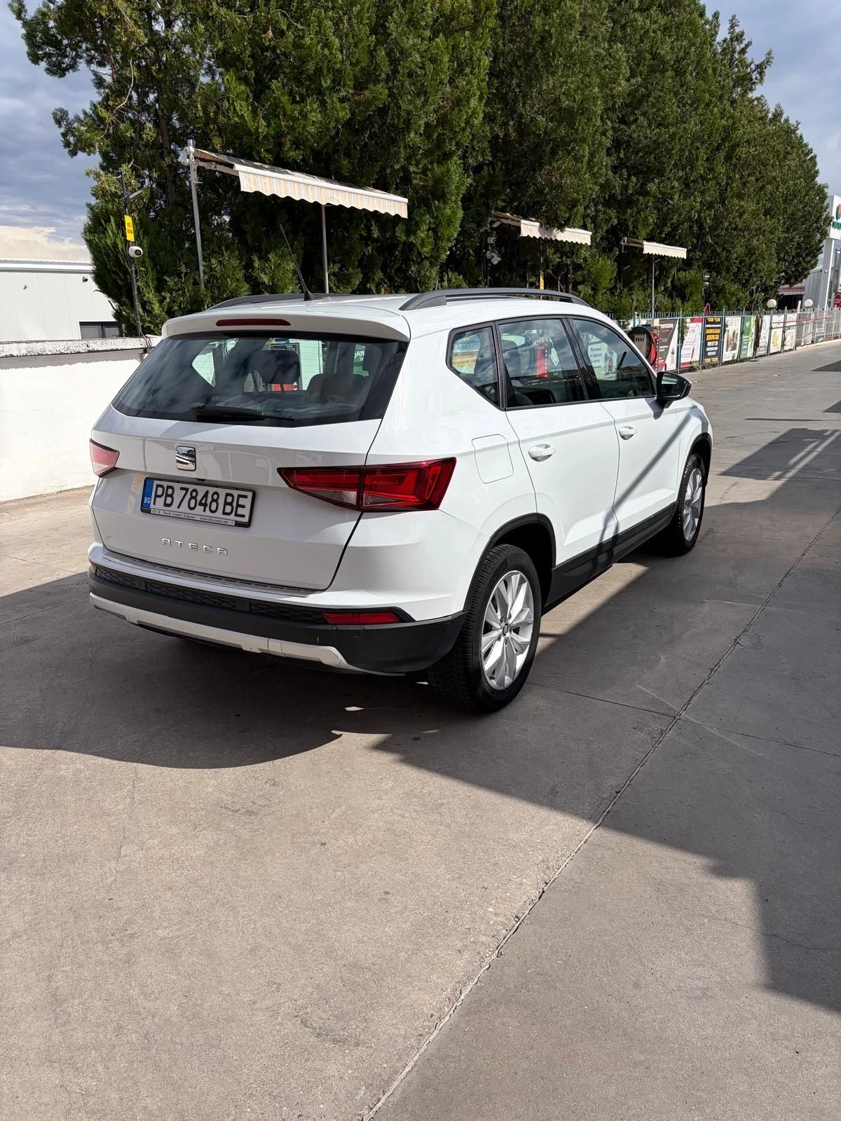 Seat Ateca, снимка 4 - Автомобили и джипове - 56239413