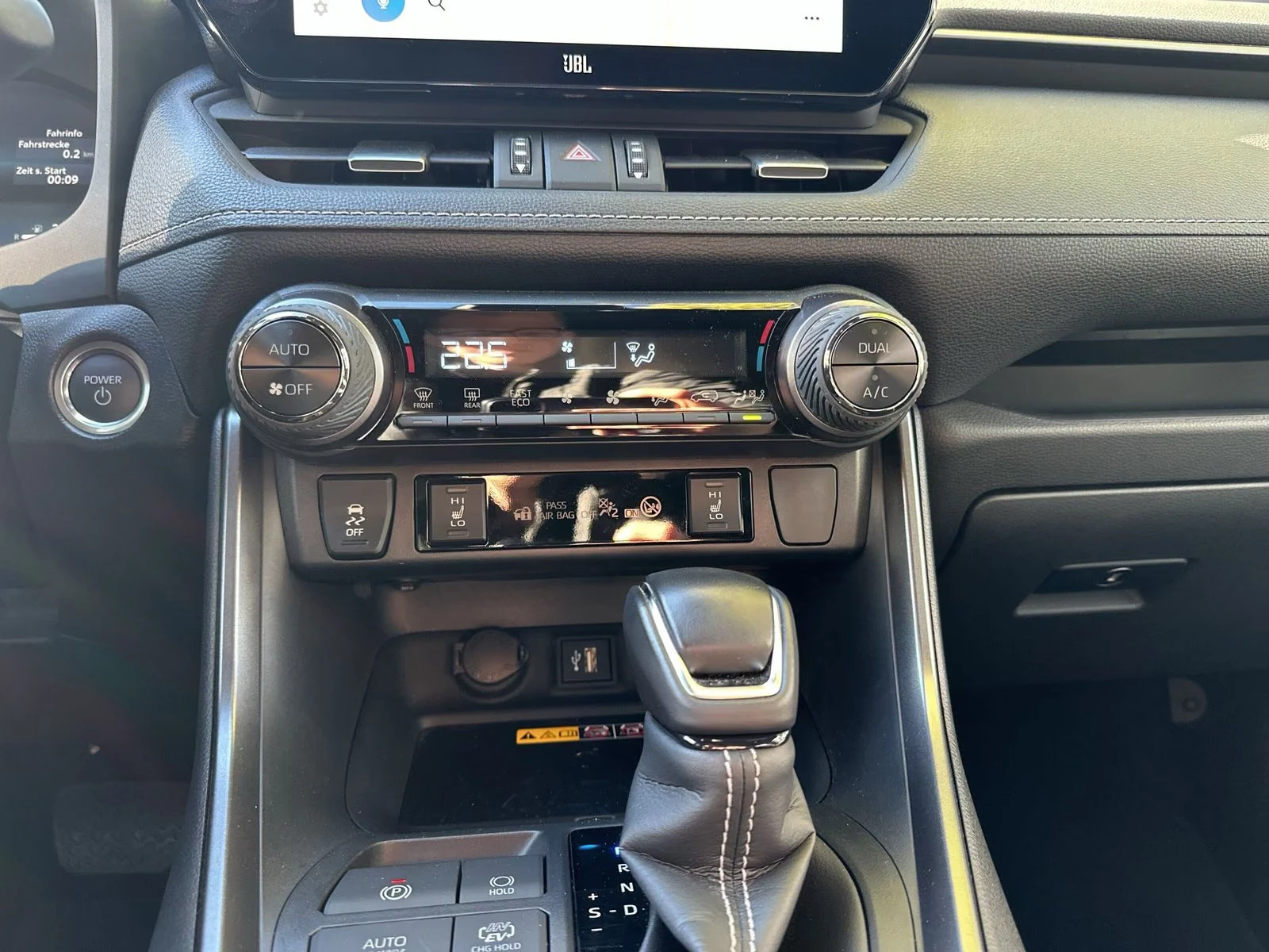 Toyota Rav4 PHEV/GR-SPORT/306HP/4X4/JBL/360/MEMO/958z | Mobile.bg � ����������� 16