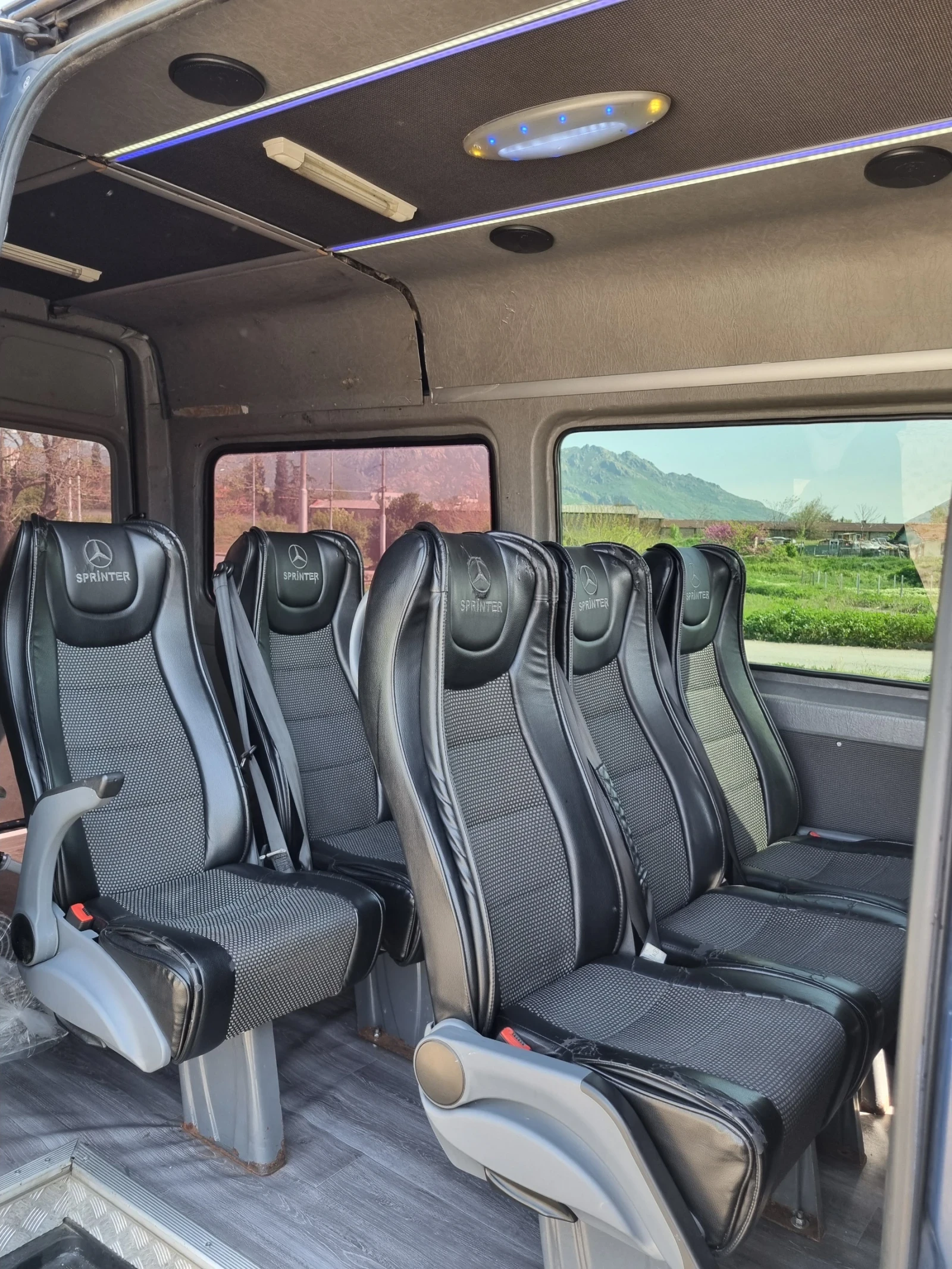 Mercedes-Benz Sprinter 318  - изображение 8
