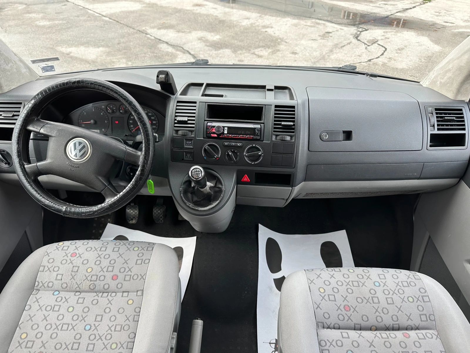 VW Transporter 2.5d 174 к.с. 9-места - изображение 8