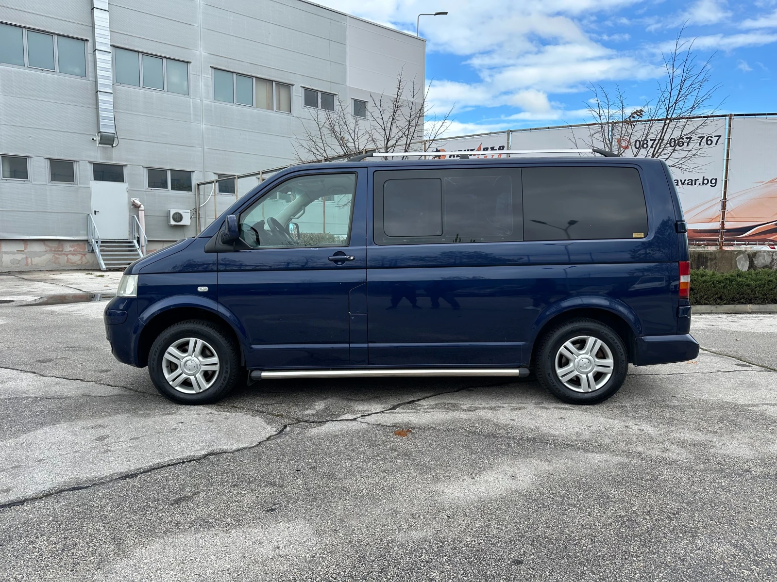 VW Transporter 2.5d 174 к.с. 9-места - изображение 2