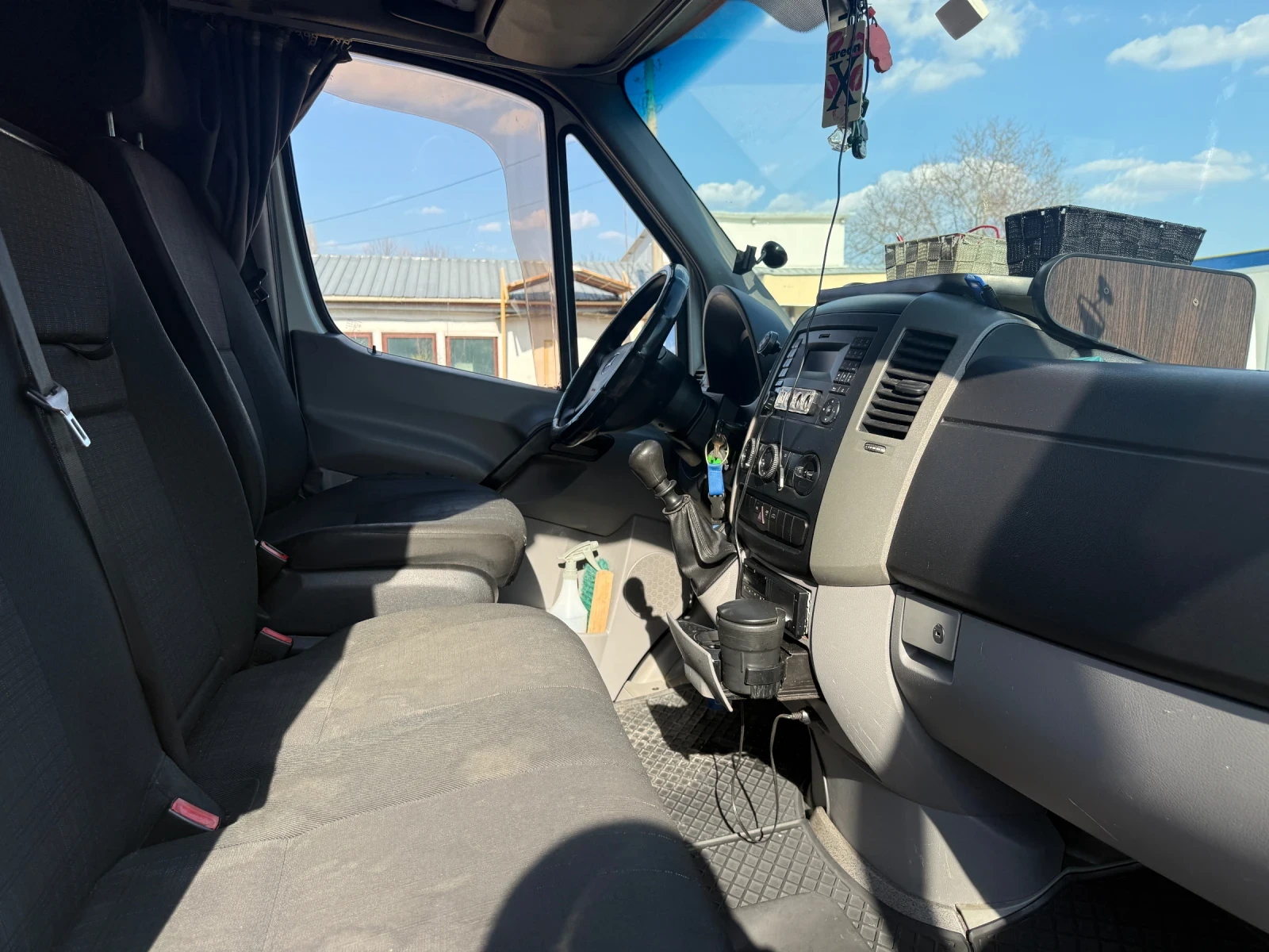 Mercedes-Benz Sprinter 319 3.0 - V6, снимка 9 - Бусове и автобуси - 53986399