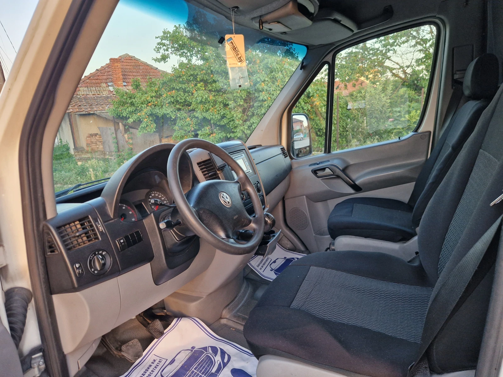 VW Crafter 2.5 TDI L2 H2, снимка 9 - Бусове и автобуси - 54623066