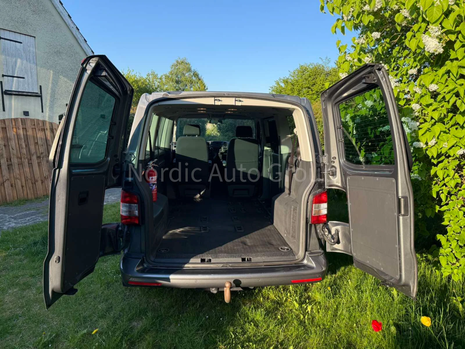VW Caravelle Бензин/ Метан, снимка 7 - Бусове и автобуси - 54731131