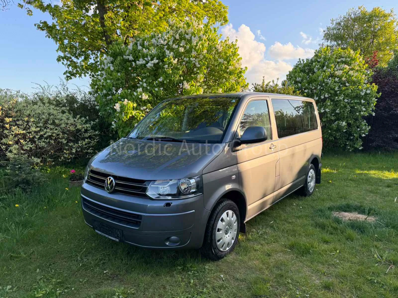 VW Caravelle Бензин/ Метан