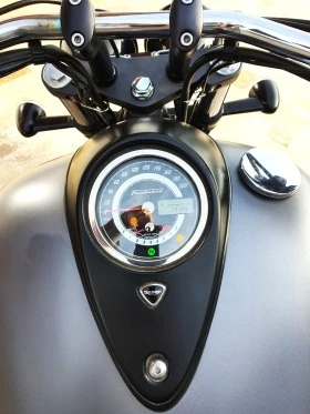 Triumph Thunderbird Storm 1700 cc, снимка 11