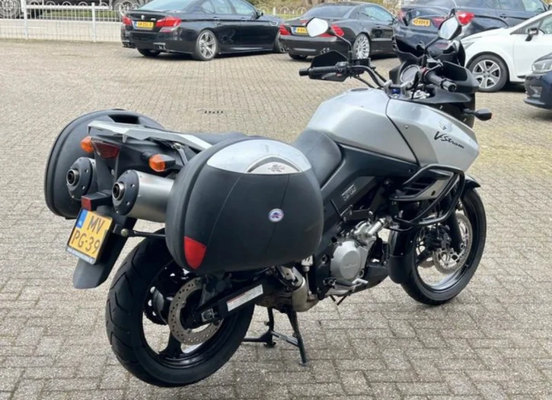 Suzuki DL V-Strom 1000, снимка 7 - Мотоциклети и мототехника - 51858170