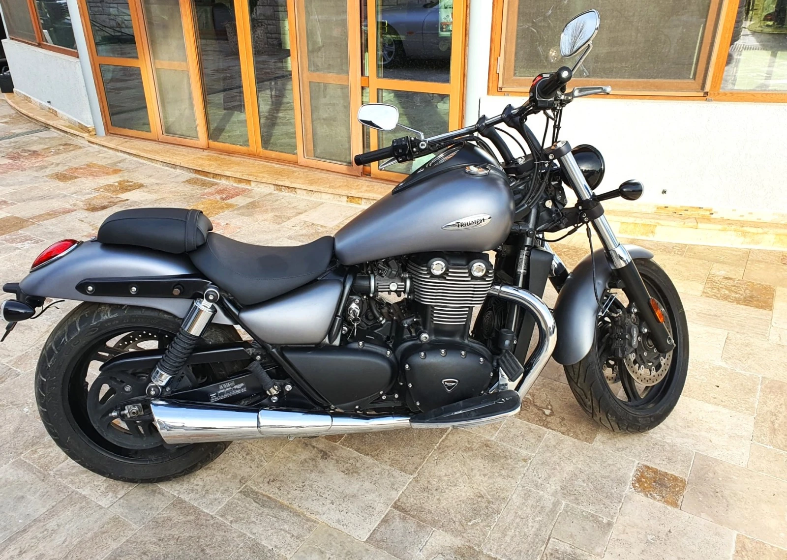 Triumph Thunderbird Storm 1700 - изображение 8