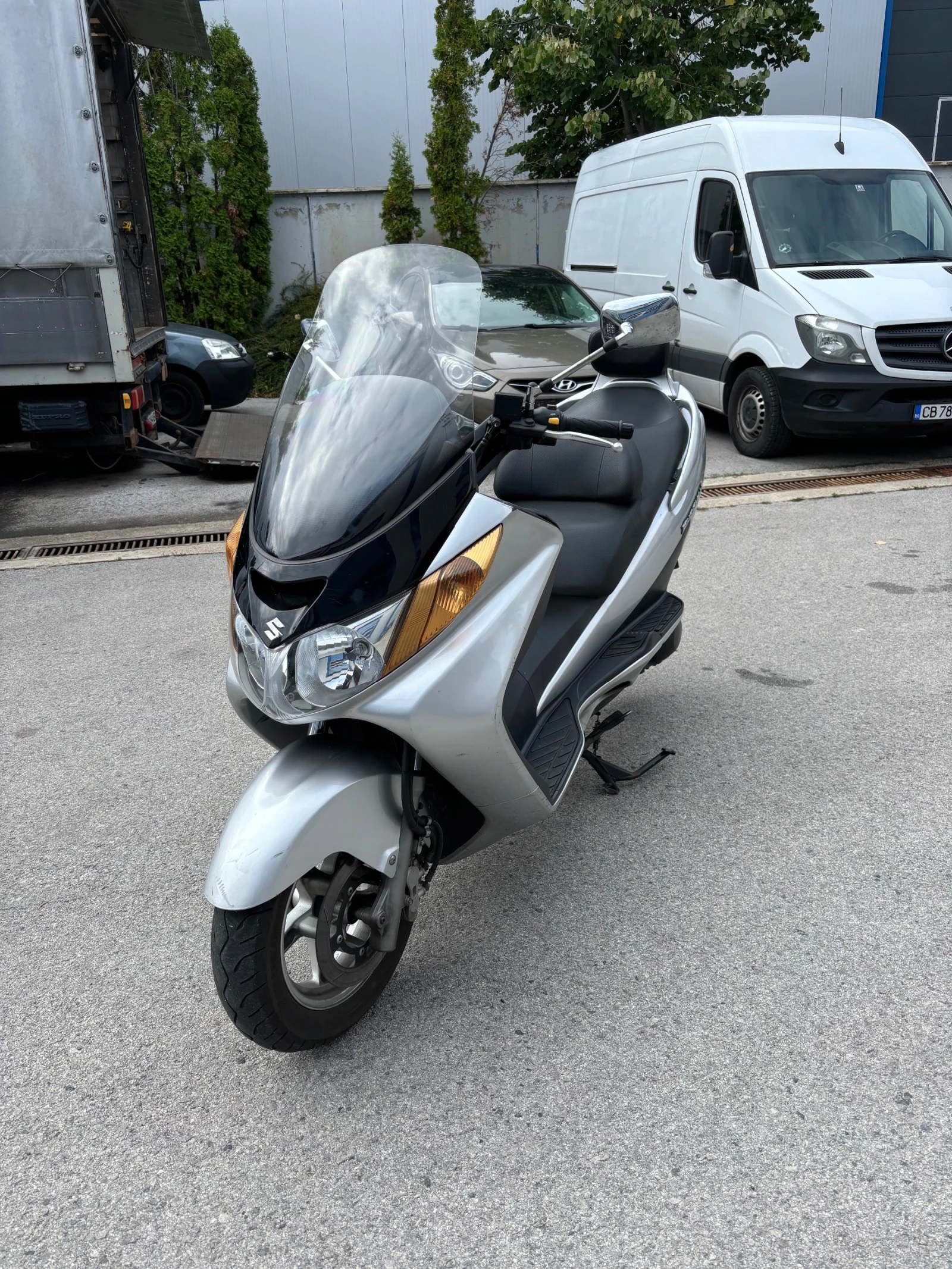 Suzuki Burgman 400 - изображение 2