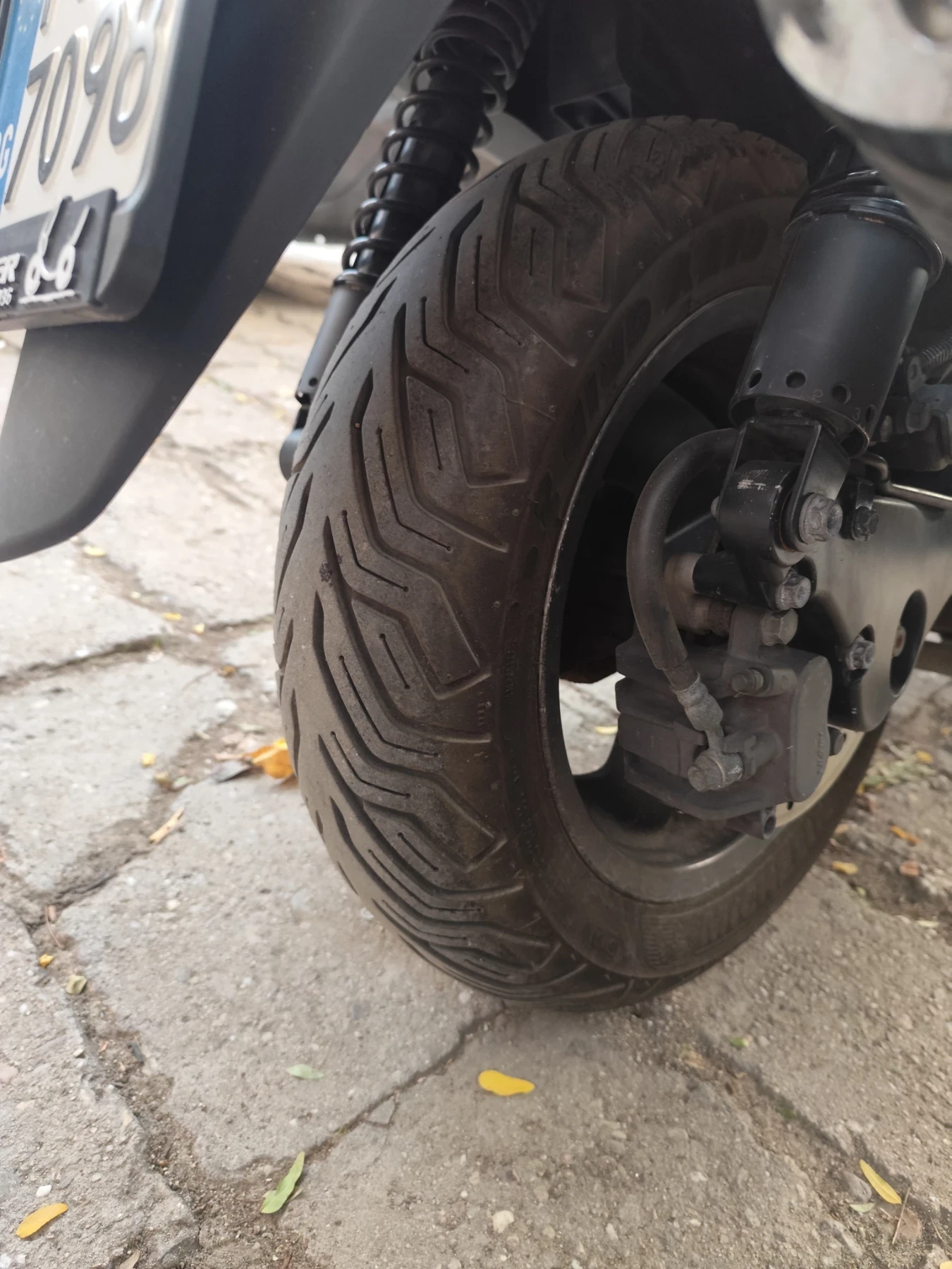 Honda Silver Wing 400 - изображение 8