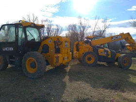 Телескопичен товарач JCB 560-80, снимка 5