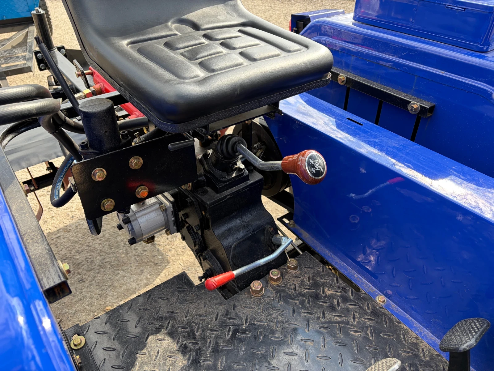 Трактор Друга марка Nuoman , снимка 11 - Селскостопанска техника - 54177440