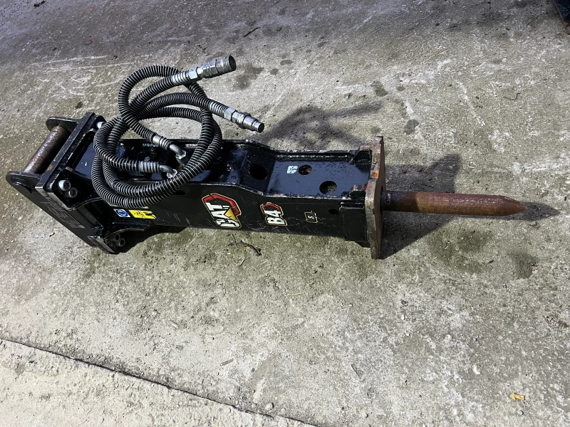 Допълнително оборудване Хидравличен чук CAT B4s 165кг, снимка 2 - Индустриална техника - 52471107