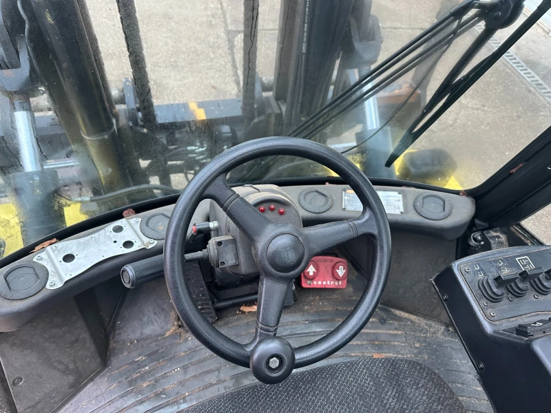 Мотокар Hyster, снимка 9 - Индустриална техника - 52798779