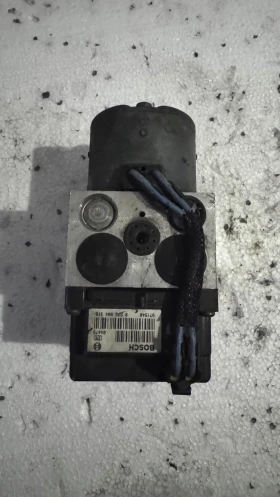 Спирачна помпа ABS за Nissan Primera 2000, снимка 2