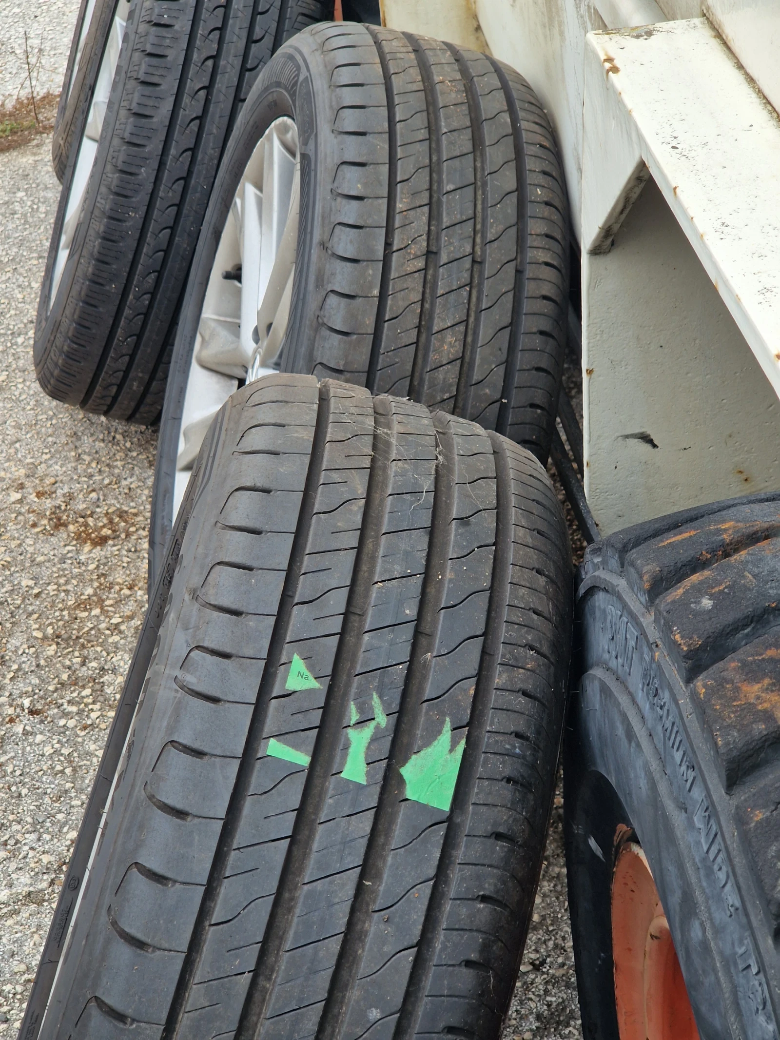    235/55R19  Lexus RX 450h | Mobile.bg   12