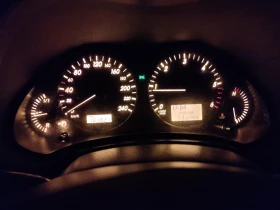 Toyota Avensis T25 2, 0 D4D, снимка 12