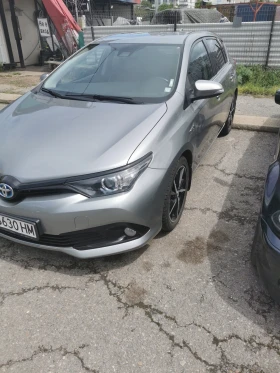 Обява за продажба на Toyota Auris Хибрид, купена от Тойота България  ~22 500 лв. - изображение 1