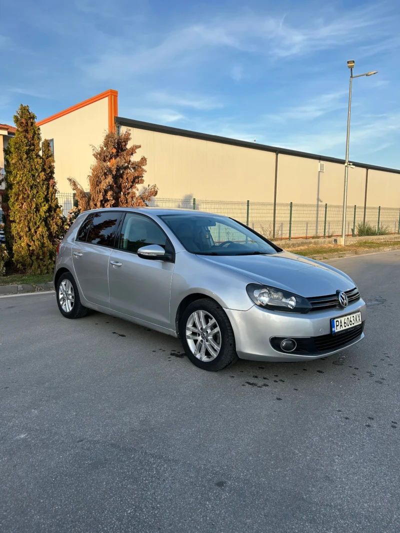 VW Golf, снимка 5 - Автомобили и джипове - 47260299