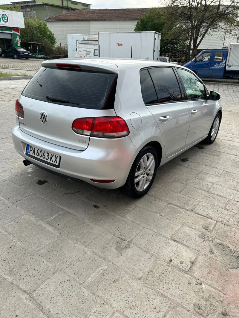 VW Golf, снимка 6 - Автомобили и джипове - 47260299