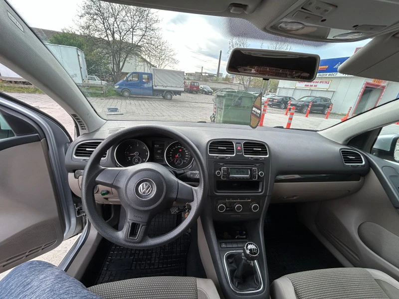 VW Golf, снимка 9 - Автомобили и джипове - 47260299