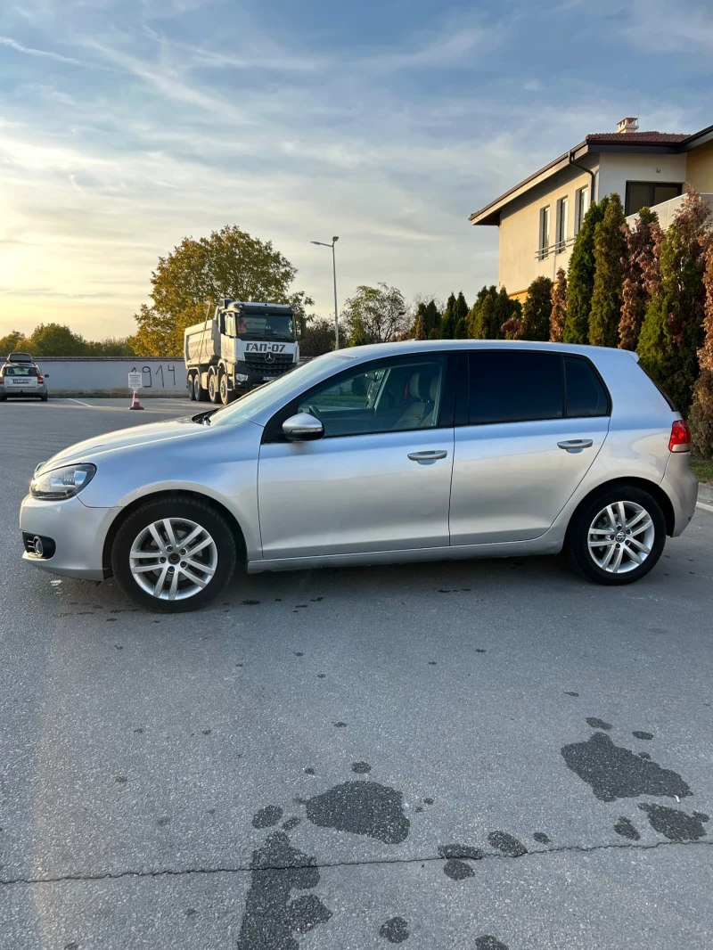 VW Golf, снимка 3 - Автомобили и джипове - 47260299