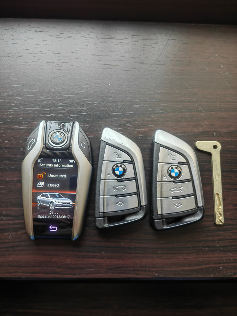 BMW 530 163х.км.Luxury Line* ADAPTIVE LED* 360  CAMERA* , снимка 17 - Автомобили и джипове - 46686187