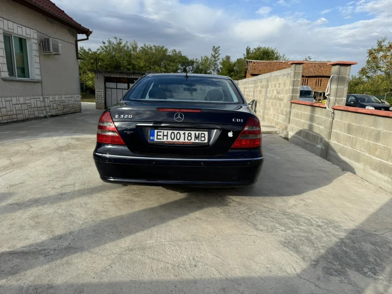 Mercedes-Benz E 320, снимка 7 - Автомобили и джипове - 47550819